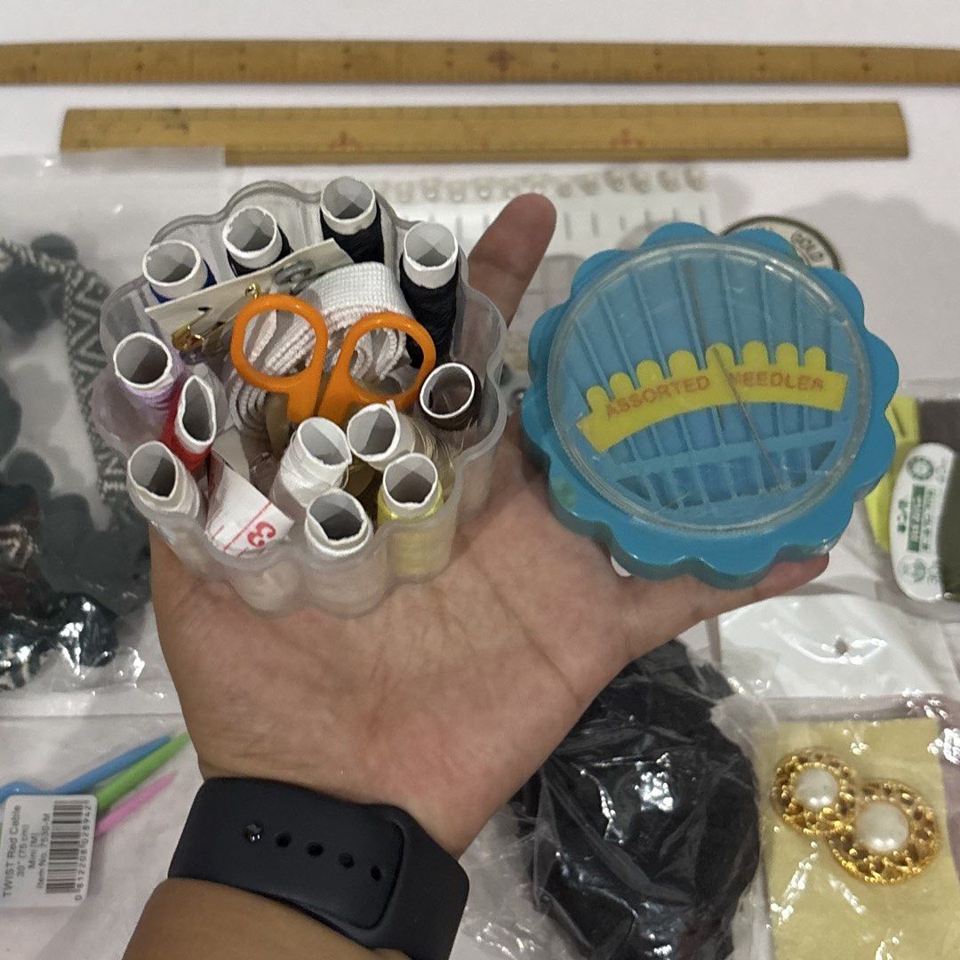 [TAKE ALL] Sewing Kit 2 (Category: Craft Supplies & Tools) located in Cavite. Submitted by nanangonlineshop (Listing ID 1459233850, Image 2). Description: 📌 Sewing Kit 2 🏷️ P150 (take all) ⚠️ POLICY: ❌ NO COD ✅ AS IS, WHERE IS ✅ FIRST PAY BASIS ✅ MINE NOW, PAY NOW ✅ 3-DAYS HOLD ONLY. UNPAID RESERVATIONS ARE VOIDED. 📍 Location: Cavite 👉 WE SHIP NATIONWIDE (LUZON, VISAYAS & MINDANAO) ✅ MOP: Bank Transfer (BPI) & GCash ✅ Shipping Courier: J&T Ex