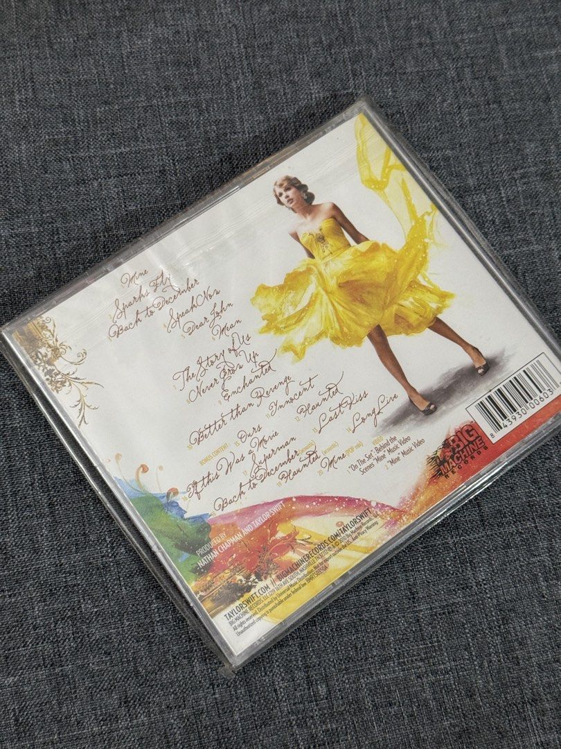 Taylor Swift Speak Now Deluxe Edition CD (Category: CDs & DVDs) located in Marikina City. Submitted by honeymoonav (Listing ID 1459162152, Image 1). Description: - Taylor Swift Speak Now Deluxe Edition CD - Features 14 original songs + 3 bonus tracks - Includes exclusive behind-the-scenes footage - Released by Big Machine Records - A must-have for any Taylor Swift fan.
