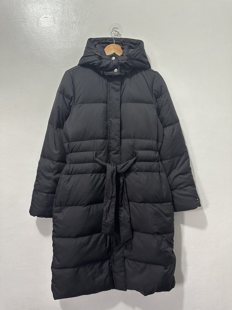 Tommy Hilfiger Black Down Puffer Women Medium (Category: Coats, Jackets and Outerwear) located in Balanga. Submitted by winterlab_ph (Listing ID 1459155421, Image 3). Description: Code: A768 Width: 20 Length: 40.5 Shoulders: 15.5 Sleeves: 25.5.