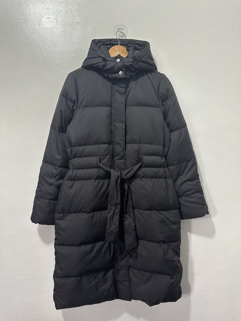 Tommy Hilfiger Black Down Puffer Women Medium (Category: Coats, Jackets and Outerwear) located in Balanga. Submitted by winterlab_ph (Listing ID 1459155421, Image 1). Description: Code: A768 Width: 20 Length: 40.5 Shoulders: 15.5 Sleeves: 25.5.