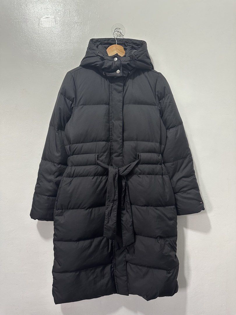Tommy Hilfiger Black Down Puffer Women Medium (Category: Coats, Jackets and Outerwear) located in Balanga. Submitted by winterlab_ph (Listing ID 1459155421, Image 2). Description: Code: A768 Width: 20 Length: 40.5 Shoulders: 15.5 Sleeves: 25.5.