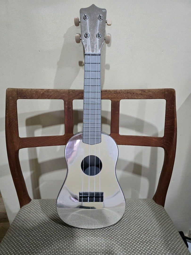 Ukelele for kids (Category: Other Audio Equipment) located in Cebu City. Submitted by carolannpolinar (Listing ID 1459090398, Image 3). Description: Cebu City.
