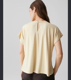 (Category: ) located in . Submitted by indigoventure (Listing ID 1459128650, Image 1). Description: .