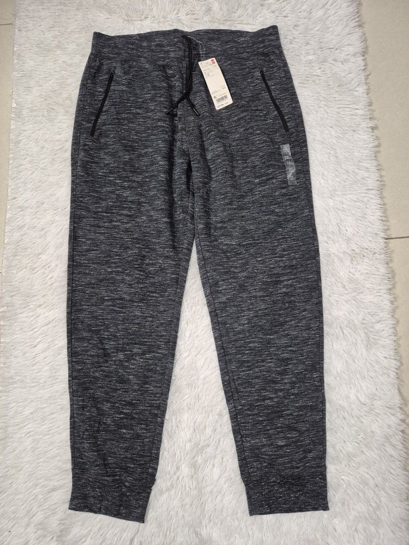 Uniqlo Dry Stretch Sweatpants for Men (Category: Joggers) located in Angeles City. Submitted by gtwear (Listing ID 1459136352, Image 1). Description: Uniqlo Dry Stretch Sweatpants for Men Brandnew with tag Size: XL Color: Dark Gray W: 36-40" L: 41" Hem: 7" mop: Gcash loc: pampangq courier: J&T 600+sf DM📩.