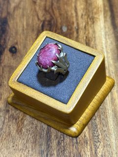 (Category: ) located in . Submitted by AntiqueAuthenticSG (Listing ID 1459161802, Image 1). Description: .