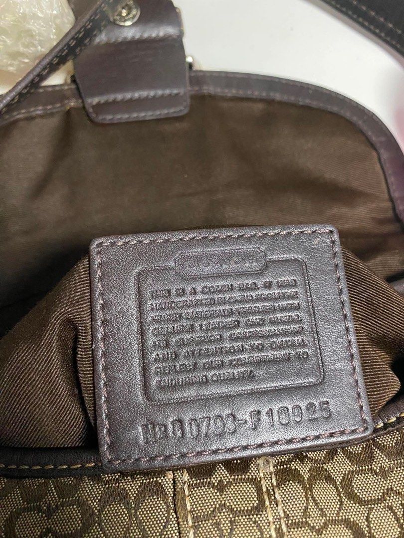 Vintage Coach Brown Suede Mini Soho (Category: Shoulder Bags) located in Cebu City. Submitted by gummybearsworld (Listing ID 1459110027, Image 2). Description: Coach Brown Suede Mini Soho Hangtag gone, a little tarnish on one hardware.