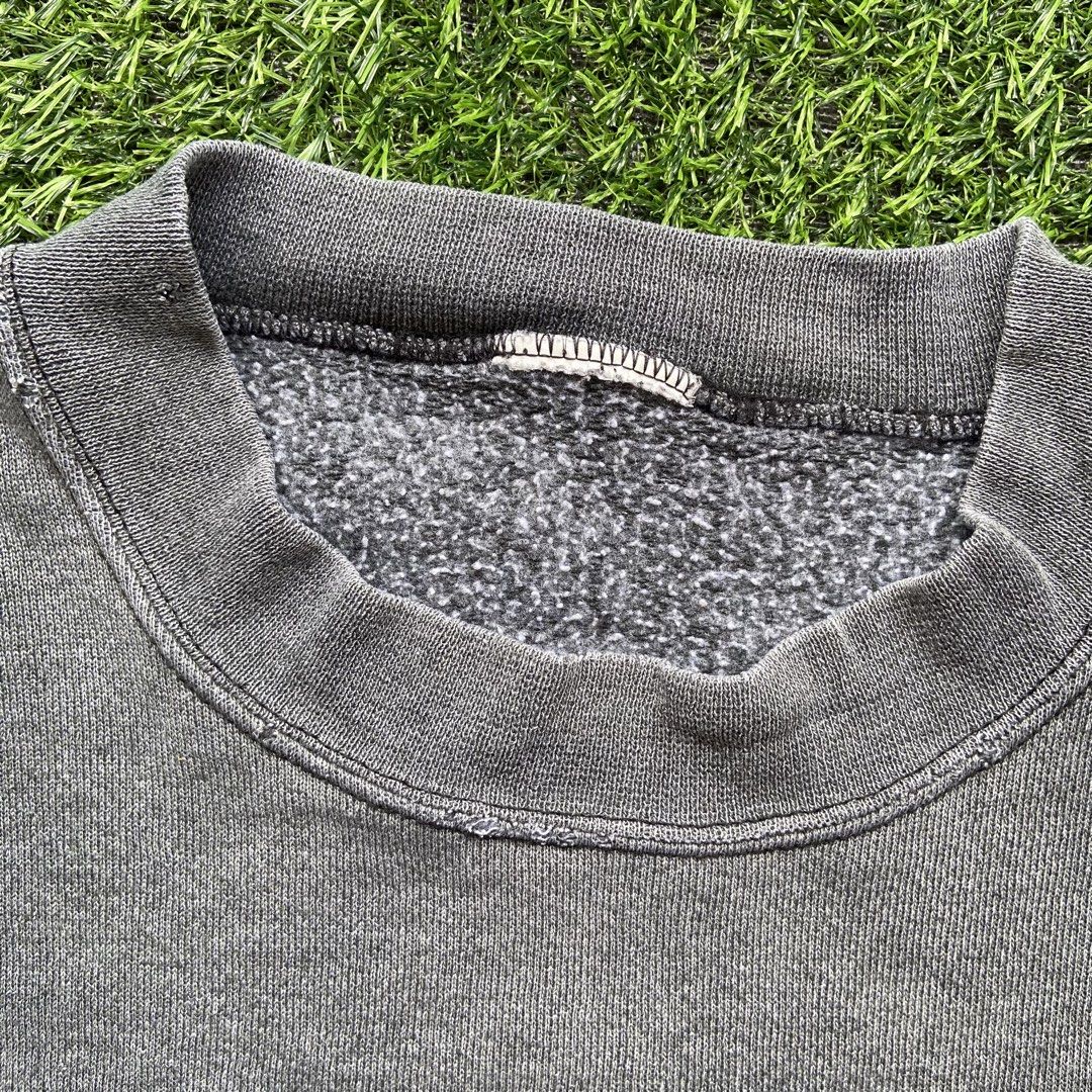 Vintage Essential Crewneck (Ash Gray) (Category: Coats, Jackets and Outerwear) located in Pasay City. Submitted by 21junkstreet (Listing ID 1459245574, Image 2). Description: Vintage Essential Crewneck (Ash Gray) Issues: Perfectly Distressed Dimensions: 23 x 25 💸 PHP 200 📨For more questions and details just DM 📍 Pasay City📍(Shipping not included) All items are Thrifted, some have pin holes, stains and discolorations. Manage your expectation, 