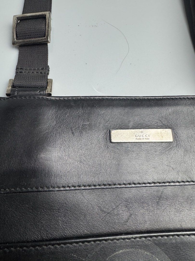 Vintage Gucci - Black Leather - Sling (Category: Luxury Bags & Wallets) located in San Pablo. Submitted by hiddenrygn (Listing ID 1459187551, Image 3). Description: Vintage Gucci - Black Leather - Sling Rank AB Has minor pressmark Still in excellent condish Guaranteed authentic DM!.