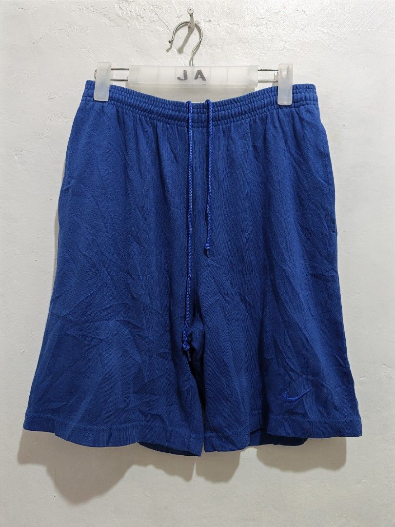 VINTAGE NIKE SWEAT SHORT EMBROIDED LOGO (Category: Shorts) located in Pili. Submitted by janrypalmerodelima (Listing ID 1459245012, Image 1). Description: VINTAGE NIKE SWEAT SHORT EMBROIDED LOGO DIMES: W 26-34 L 19.5 LO 11 CONDITION: EXCELLENT COLOR RATE: 9.8/10 ISSUE: NONE.