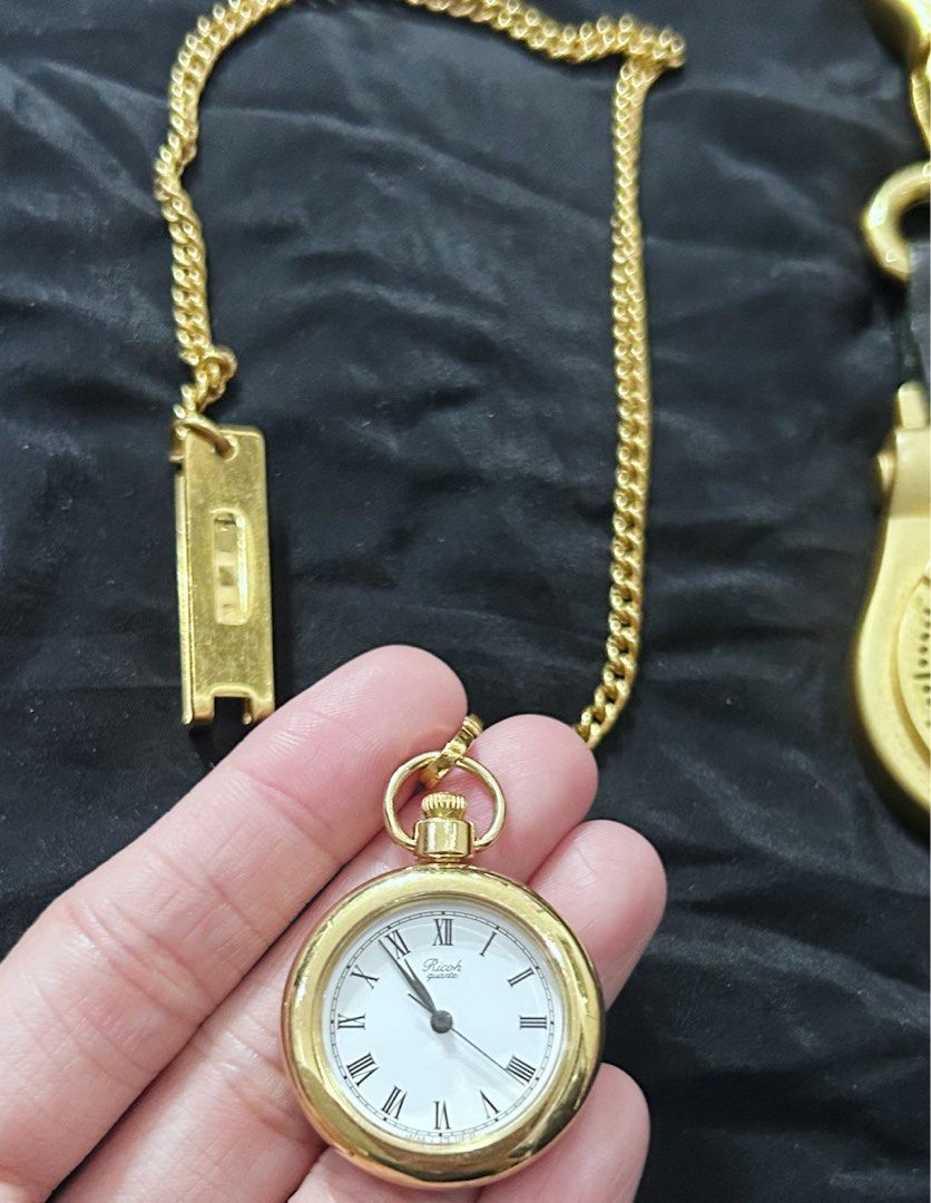 Vintage Ricoh Pocket Watch (Category: Women's Watches) located in Makati City. Submitted by cestparfaitvintagejewelries (Listing ID 1459249032, Image 1). Description: No battery .