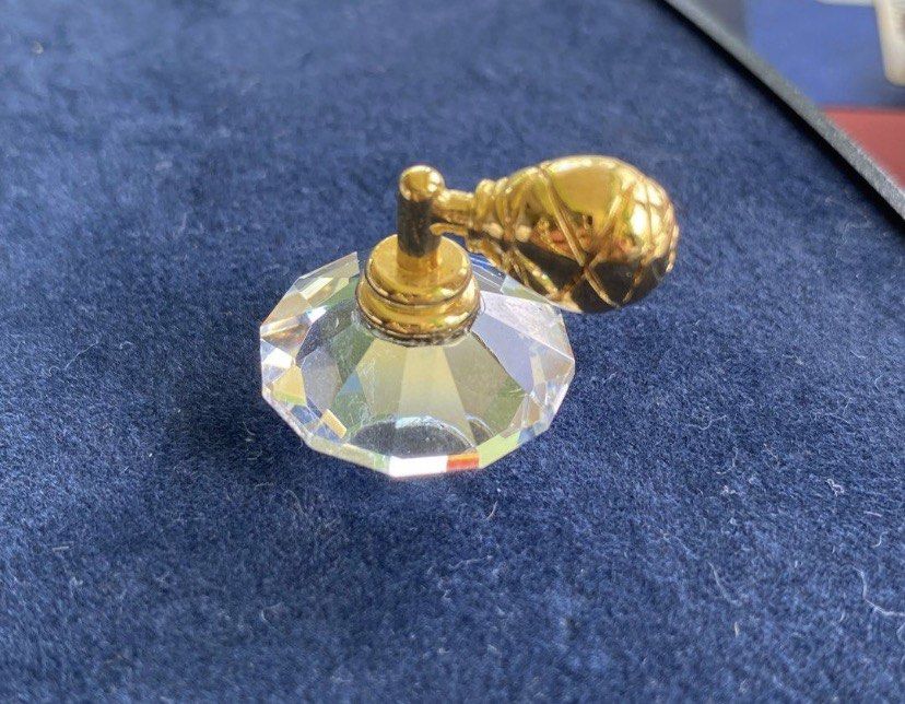Vintage Swarovski Perfume Bottle Atomiser Gold - (Category: Fragrance & Deodorants) located in Muntinlupa City. Submitted by bloo_berry (Listing ID 1459224413, Image 2). Description: Vintage Perfume Bottle Atomiser Gold Swarovski Crystal Memories Retired in 2005 3/4 inches w/ original box & certificate - ₱2,635 SF c/o buyer NO RETURN NO EXCHANGE.