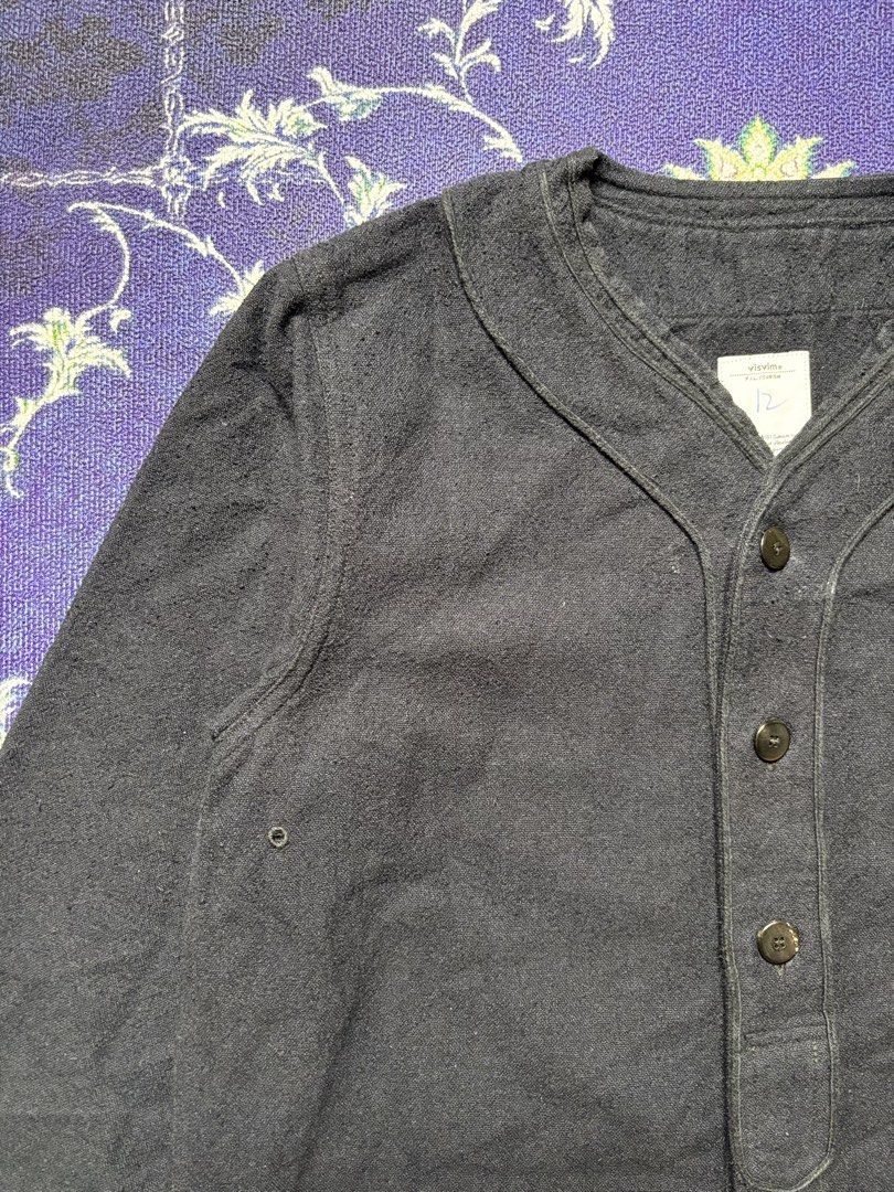 Visvim Dugout Shirt (Category: Formal Shirts) located in Valenzuela. Submitted by telagram (Listing ID 1459204997, Image 2). Description: .