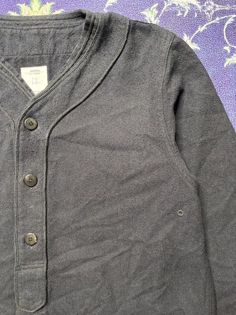 Visvim Dugout Shirt (Category: Formal Shirts) located in Valenzuela. Submitted by telagram (Listing ID 1459204997, Image 3). Description: .