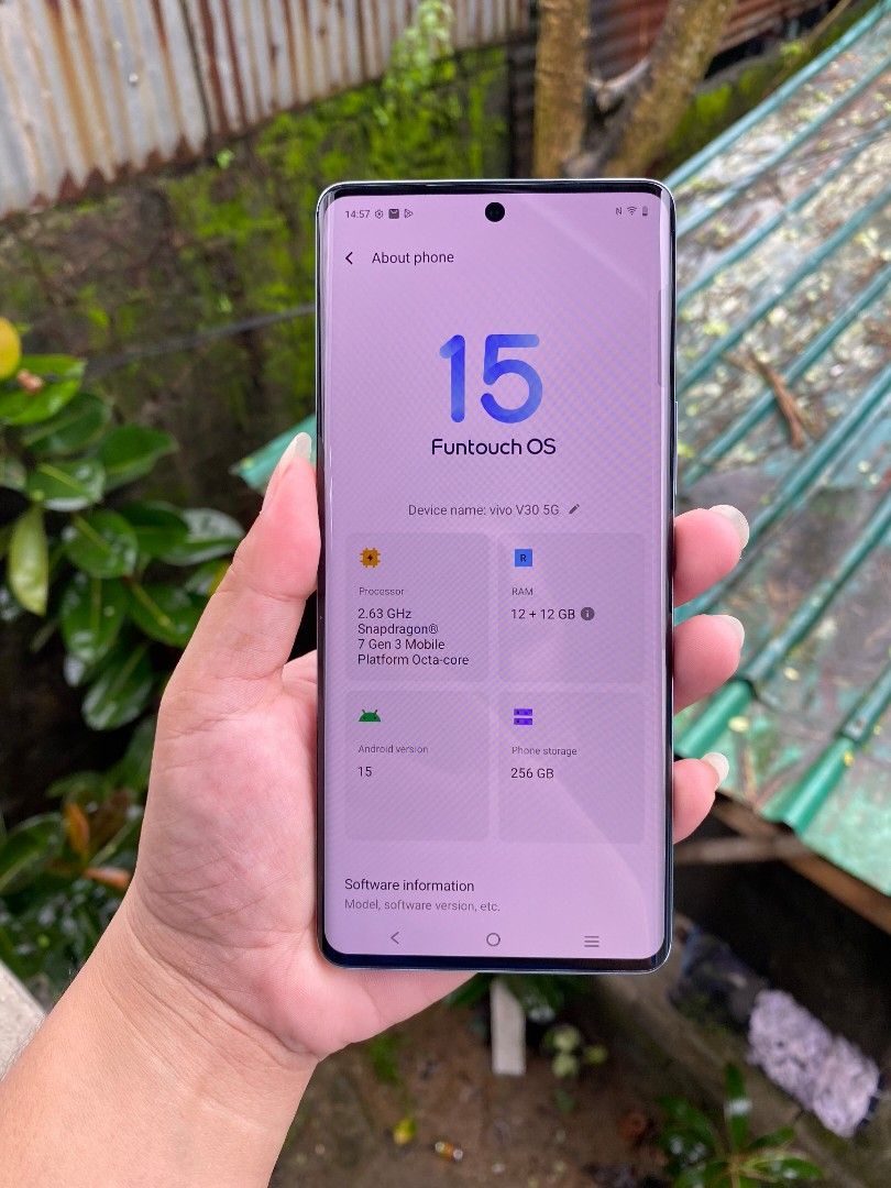 Vivo V30 5G 12/256gb (Category: Vivo) located in Tarlac. Submitted by gadgetseller15 (Listing ID 1459182140, Image 3). Description: for sale: Vivo V30 5G 12+12gbram 256gbrom Snapdragon 7 Gen 3 no issue 💯 unit case rep charger dm for surebuyer 💯✨.