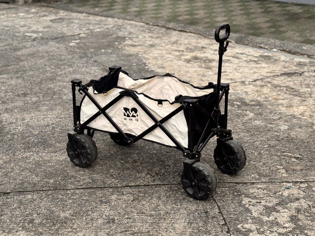 WAQ Foldable Wagon (Category: Outdoor Furniture) located in Bulacan. Submitted by rock_off.thriftshop.ph (Listing ID 1459147664, Image 1). Description: .