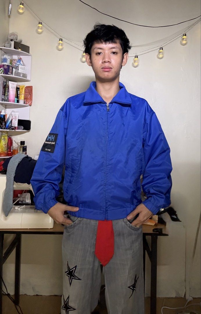 Windbreaker Jacket (Category: Coats, Jackets and Outerwear) located in Manila. Submitted by jbuynsell001 (Listing ID 1459208580, Image 3). Description: Windbreaker Jacket Brand: Helly Hansen Color: Blue Size: L TO XL Location: Commonwealth QC Mode of Delivery: Lalamove or Jnt Pm for more info.