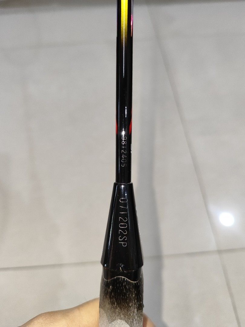 Yonex Badminton Racket (Category: Racket and Ball Sports) located in Manila. Submitted by natsjo97 (Listing ID 1459157767, Image 3). Description: Genuine Yonex Arcsaber Z Slash. No bag available Current stringbed: Yonex Aerobite String tension: 30lbs Haven't been used regularly so I removed the old grip. The price is negotiable just hmu. RFS: Shifted my sport to running and haven't played since. Rush item..