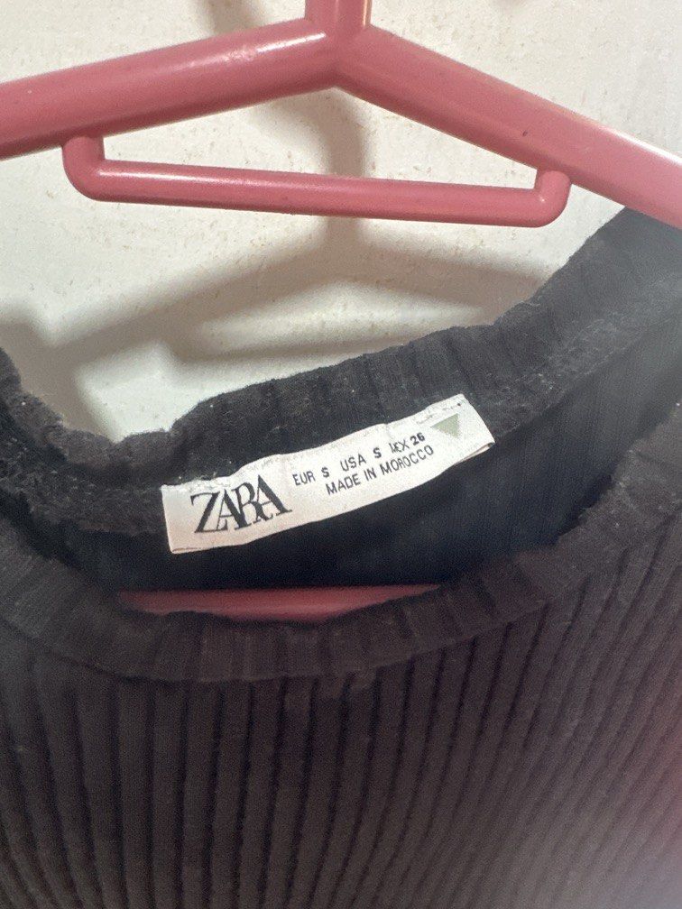 ZARA blackless self tie top (Category: Blouses) located in Bacoor. Submitted by angoisee (Listing ID 1459109881, Image 2). Description: dm for more info negotiable declutter.