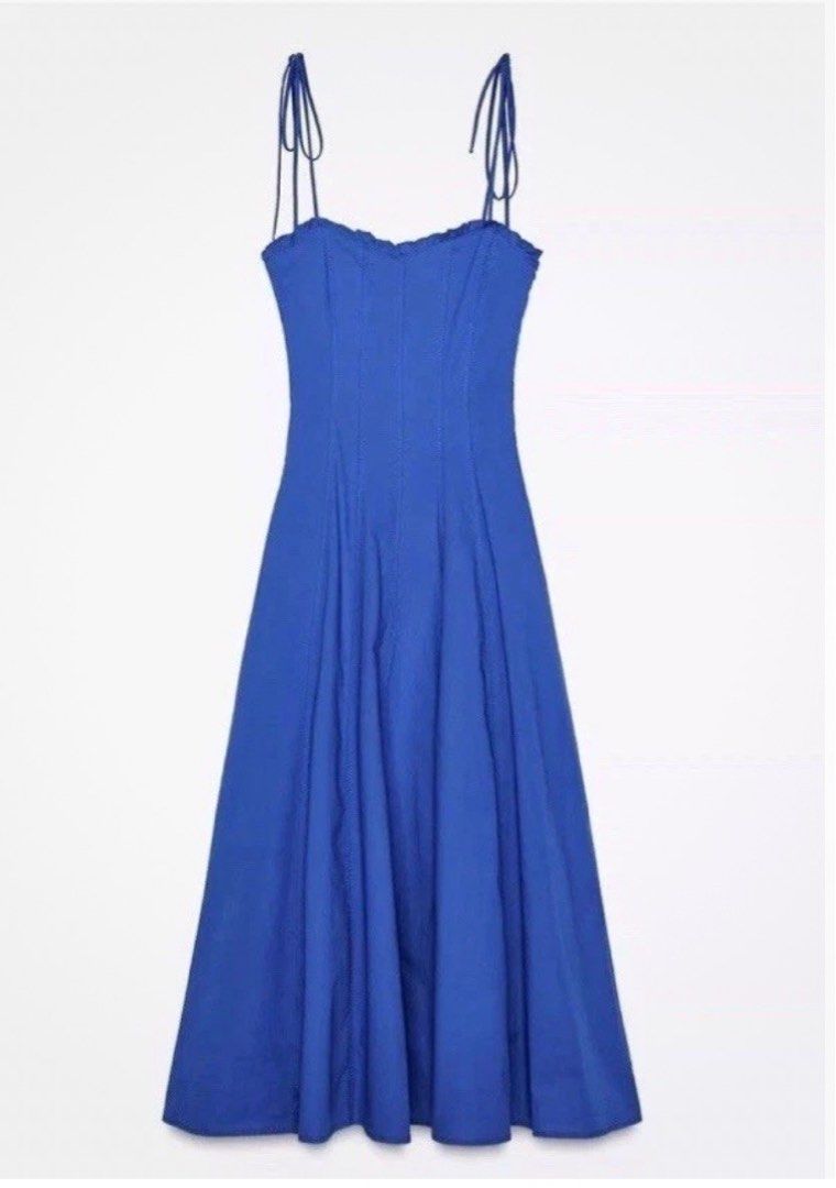Zara Blue Poplin Maxi Dress (Category: Dresses) located in Bulacan. Submitted by sum1scloset (Listing ID 1459205312, Image 2). Description: SERIOUS BUSINESS ONLY, PLEASE. THOSE WHO WILL WASTE MY TIME WILL BE BLOCKED. closet clean-up to create space for a more sustainable lifestyle 💟 • most pieces are in xxs–xs, with only a few in s • all items are well taken care of and properly stored — i treat my clothes like babies 🤭 • actual photos are upon