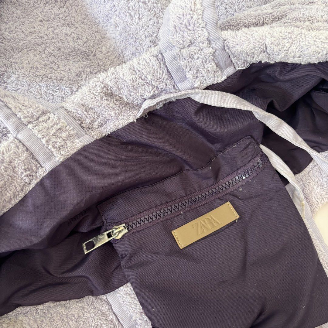 zara towel bag (Category: Beach Bags) located in Binan City. Submitted by byhiraeth (Listing ID 1459231771, Image 3). Description: .