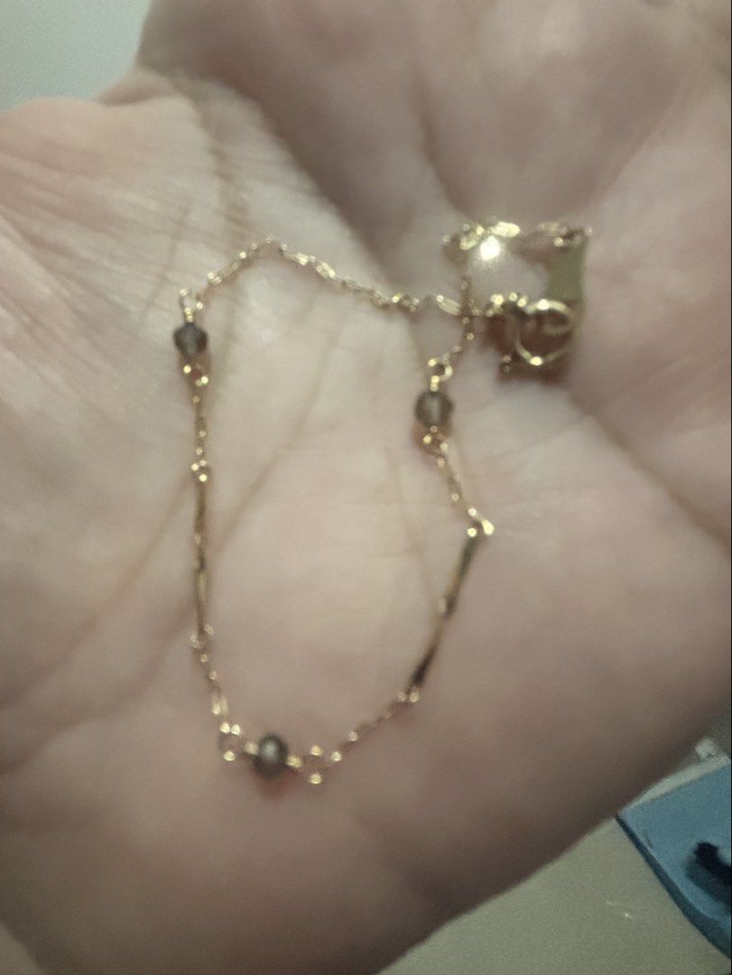 10k japan gold bracelet (Category: Bracelets) located in San Pedro. Submitted by justmie (Listing ID 1462955191, Image 2). Description: 16-17 inches.