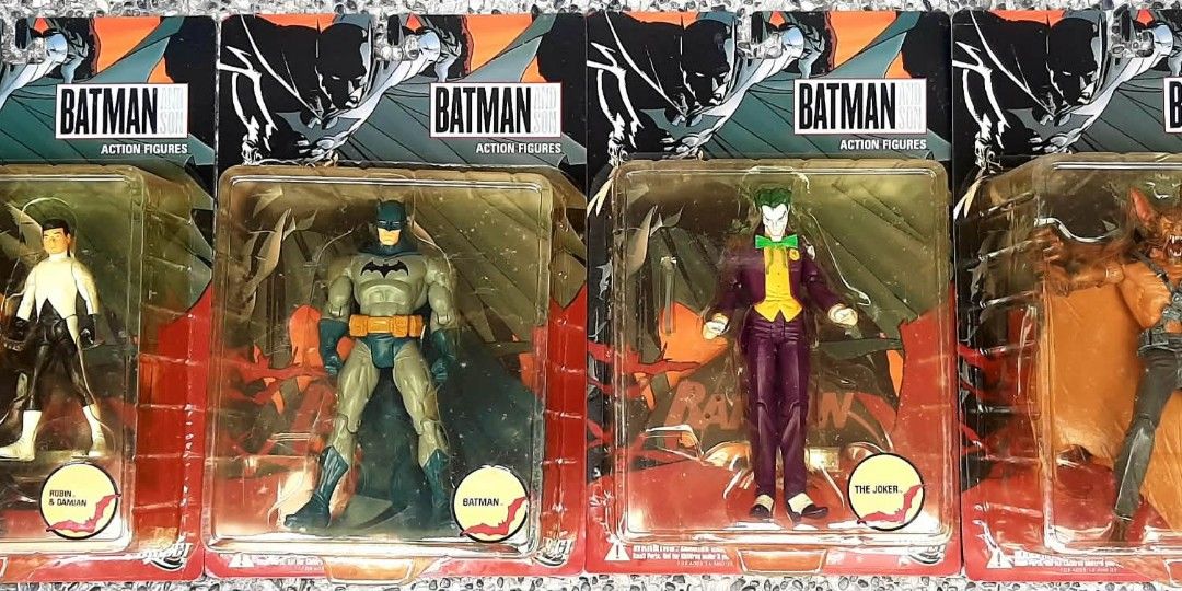 2007 DC Direct "Batman and Son" Action Figures (Category: Figurines & Statues) located in Liloan. Submitted by angelyneroberts_171329 (Listing ID 1462887222, Image 1). Description: FOR SALE 2007 DC Direct "Batman and Son" Action Figures DESCRIPTION : - Robin & Damian Wayne: A two-pack featuring Robin in his classic red and yellow suit alongside Damian Wayne in a white tunic. - Batman: The dark knight figure in a grey and black tactical suit with 