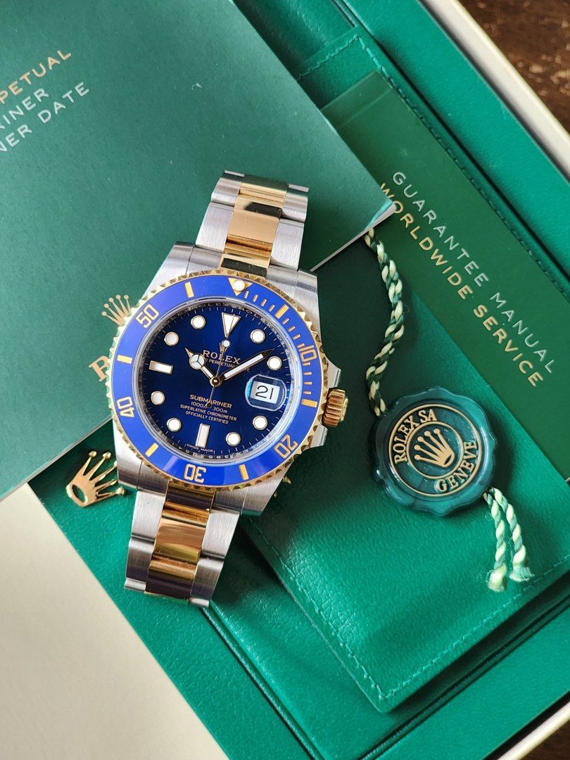 2019 (dec) Rolex Submariner 116613LB “Bluesy” (Category: Luxury Watches) located in Pasig City. Submitted by inverted6_ph (Listing ID 1462975686, Image 2). Description: 2019 (dec) Rolex Submariner 116613LB “Bluesy” One of the last 116613 bluesys to be released 9/10 condition. Mint! Comes complete with inner and outer box, warranty card, booklets and tags Asking 835,000php 📍Viewings can be done on our shop located at the Grove by Rockwell, Pasig 