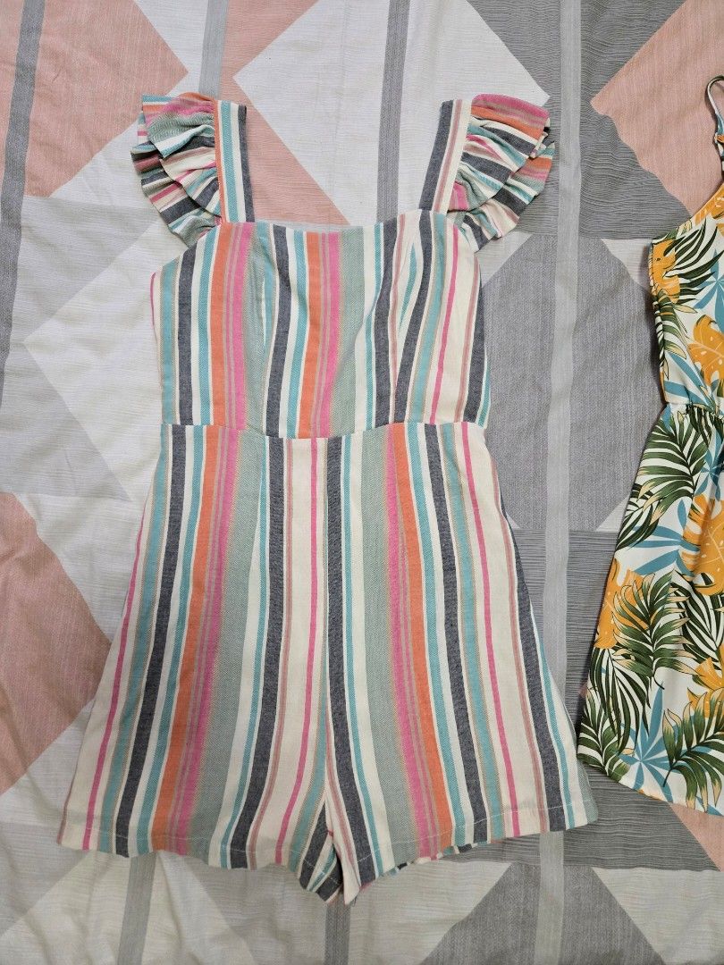 2pc romper set XS (Category: Rompers) located in Manila. Submitted by chocomoose (Listing ID 1462916613, Image 3). Description: once lang nagamit size XS.