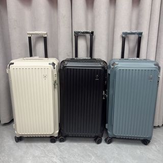 (Category: ) located in . Submitted by mrandmsluggages (Listing ID 1463011496, Image 1). Description: .
