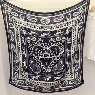 （分類：）位於 。 由 diamondskies 提交（商品編號 1462944942，圖片 1）。簡介： 。