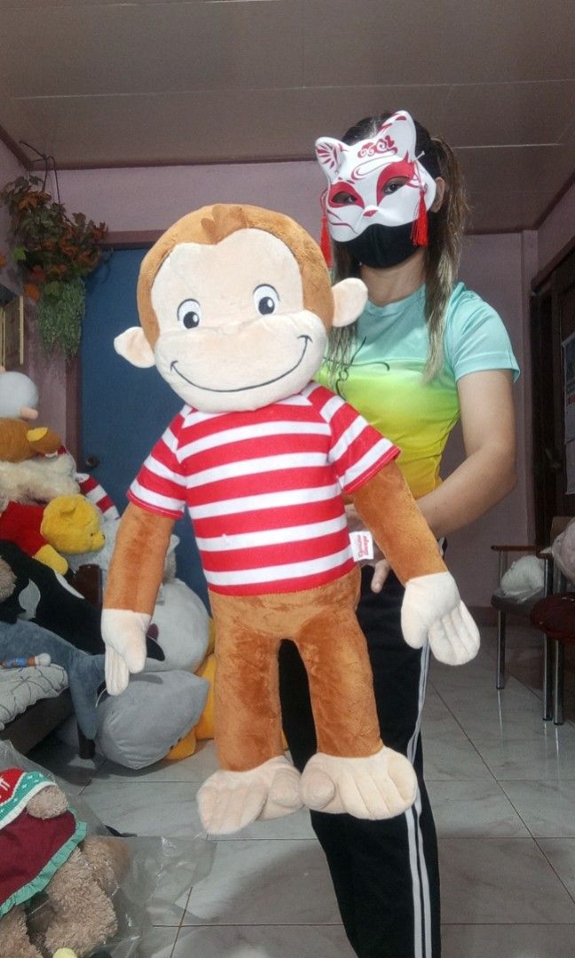 63cm red white curious George monkey stuffedtoys (Category: Plushies & Soft Toys) located in Echague. Submitted by manikaisabelavarietyshop (Listing ID 1462960511, Image 2). Description: 63cm red white curious George monkey stuffedtoys.