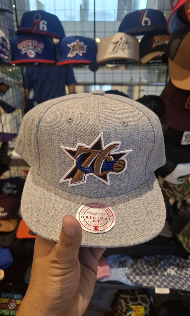 76ers Cap (Category: Caps & Hats) located in Manila. Submitted by sneakerhivemnl (Listing ID 1462928716, Image 1). Description: 76ers Cap by : Mitchell & Ness Brandnew | Legit | Deadstock Location: Paco Manila Store pick up | Lalamove| LBC COP.