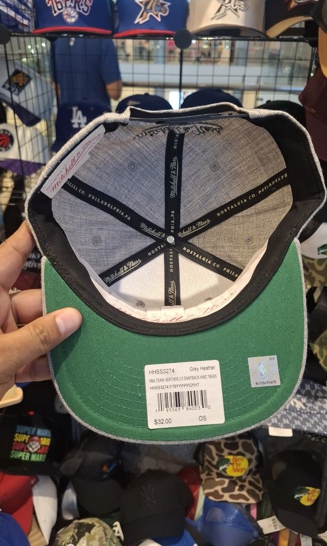 76ers Cap (Category: Caps & Hats) located in Manila. Submitted by sneakerhivemnl (Listing ID 1462928716, Image 2). Description: 76ers Cap by : Mitchell & Ness Brandnew | Legit | Deadstock Location: Paco Manila Store pick up | Lalamove| LBC COP.