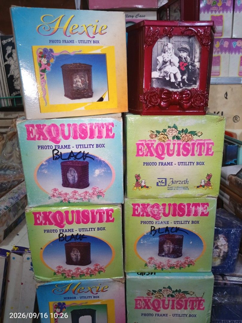 90s Organizer Box with photo frame (Category: Storage Boxes & Baskets) located in Davao. Submitted by banana.pancake (Listing ID 1462925115, Image 1). Description: 70 each only, can do 60 if marami po kukunin. Old stock but still Brand new and with original Box.