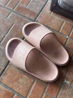 由 a7017 (刊登 ID 1462891612，圖片 1) 提交，位於 的 (類別：)，說明：。