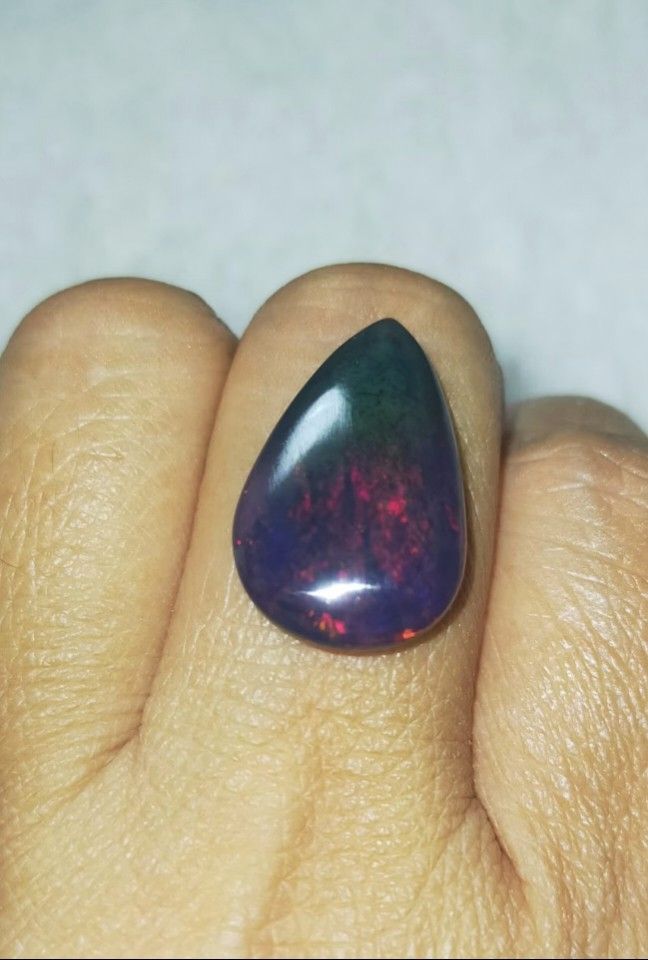 💯 Natural ETHIOPIAN OPAL loose (Category: Precious Stones) located in Kawit. Submitted by authentic_gemstones_byalton (Listing ID 1463102599, Image 1). Description: NATURAL ETHIOPIAN OPAL LOOSE -5.0 carats -21.7x14.0x4.0 (dimension) -pear cabochon cut -unheated/untreated -Ethiopia, Africa (origin) -100% brand new item PRICE: only 5,900 php #opal #naturalgemstones.