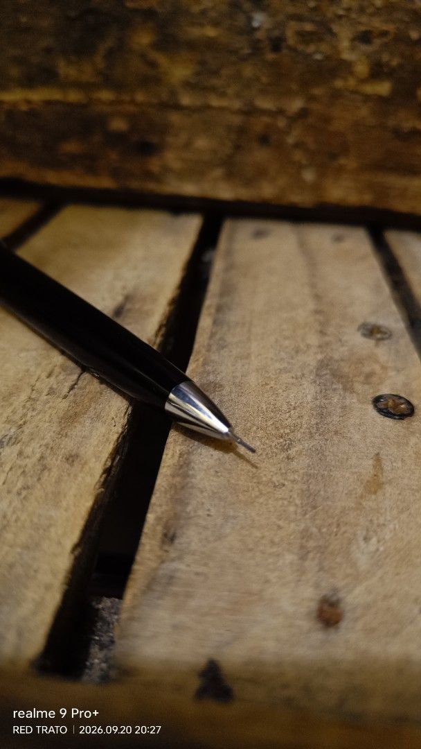 💯 Original Cross Mechanical Pencil Black (Category: Stationery & School Supplies) located in General Mariano Alvarez. Submitted by randzwurkz85264 (Listing ID 1463044542, Image 3). Description: - Classic black Cross mechanical pencil - Silver clip and trim - Smooth writing experience - Ideal for everyday use or as a gift .