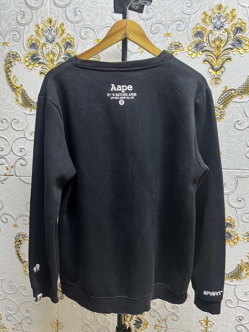 AAPE BY A BATHING APE Camo Logo Sweatshirt (Category: Coats, Jackets and Outerwear) located in Manila. Submitted by irenekaren57943 (Listing ID 1463011676, Image 2). Description: 𒊹︎𝐀𝐀𝐏𝐄 𝐉𝐚𝐜𝐤𝐞𝐭 ➤ 𝟐𝟐.𝟓 𝐖 | 𝟐𝟗 𝐋 ➤ 𝟗.𝟖 | 𝐋𝐢𝐤𝐞 𝐍𝐞𝐰 ➤ 𝐍𝐨 𝐈𝐬𝐬𝐮𝐞 .