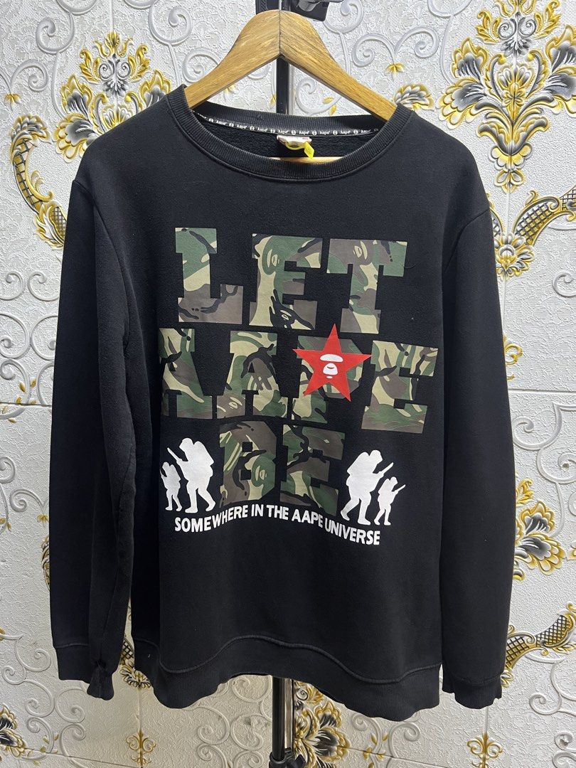 AAPE BY A BATHING APE Camo Logo Sweatshirt (Category: Coats, Jackets and Outerwear) located in Manila. Submitted by irenekaren57943 (Listing ID 1463011676, Image 1). Description: 𒊹︎𝐀𝐀𝐏𝐄 𝐉𝐚𝐜𝐤𝐞𝐭 ➤ 𝟐𝟐.𝟓 𝐖 | 𝟐𝟗 𝐋 ➤ 𝟗.𝟖 | 𝐋𝐢𝐤𝐞 𝐍𝐞𝐰 ➤ 𝐍𝐨 𝐈𝐬𝐬𝐮𝐞 .