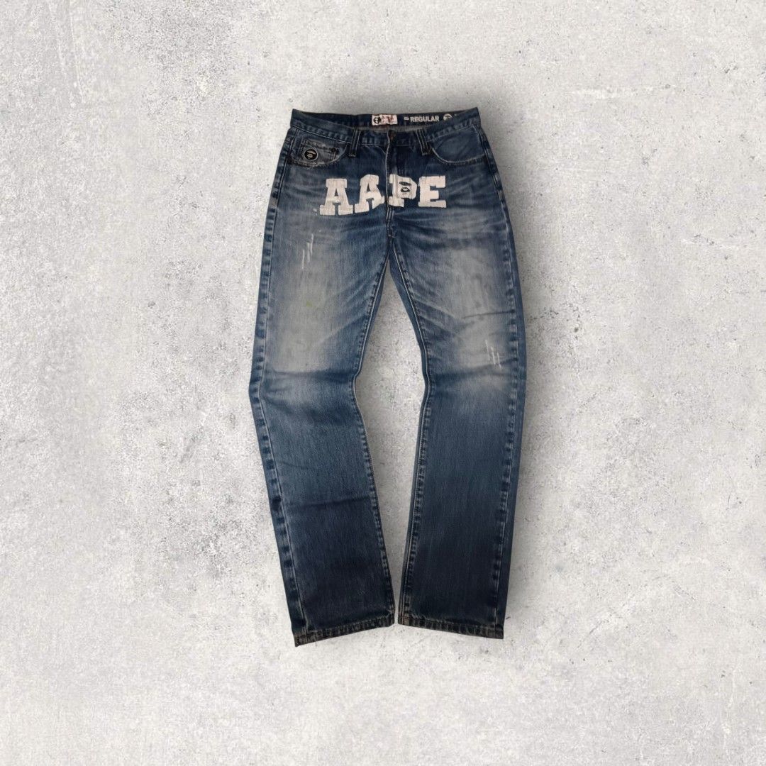 AAPE BY A BATHING APE SPELL OUT LOGO JEANS (Category: Jeans) located in San Jose. Submitted by jmthepogi (Listing ID 1463067222, Image 1). Description: BASA MUNA BAGO MINE MGA BRO🫶 Issues:heelbite, minimal stain📌 PM IF INTERESTED AND DIMEZ😁 •PAYMENT : Via Gcash •NO BOGUS MINER/BUYER 📌 Disclaimer: Please manage your expectations since the item are ukay/thrift. Unseen flaws hole/pinhole Color may vary due to lighting. (Shipment via J&T)🚚📦 Bil
