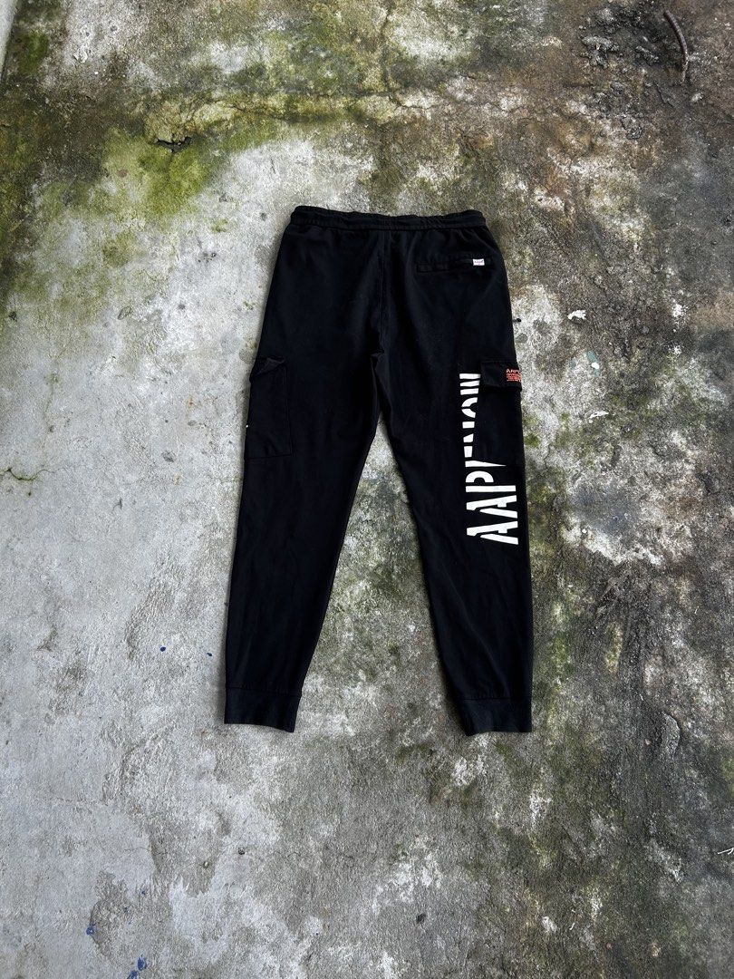 Aape by Bathing Ape Cargo Jogger Pants (Category: Joggers) located in Balanga. Submitted by nothingtohold.co (Listing ID 1463076499, Image 3). Description: Aape by Bathing Ape Cargo Jogger Pants Large on tag | 28-30 waistline | 36.5 length | 9.5 condition Issue: minor lints sa pwetan, need wash Gcash | jnt | bataan Vouch~vc.