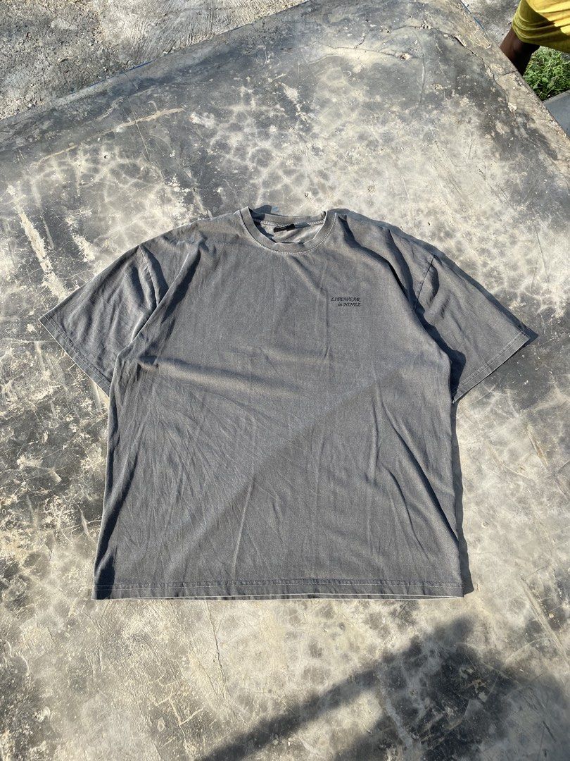 Acid Gray Ninez Quotes Tee (Category: Tshirts & Polo Shirts ) located in Tagum. Submitted by yj-repethrift (Listing ID 1462980766, Image 1). Description: Dimes : 24x27 Condition : Great Condition Color Rate : 9/10 Issue : No issue Need Wash.