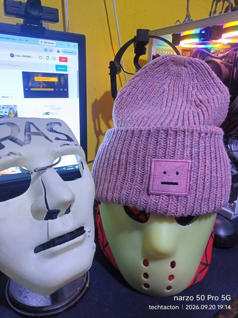 Acne Studios Pansy Hat Dusty Pink (Category: Hats & Beanies) located in Santo Tomas. Submitted by pickers_corner (Listing ID 1463018538, Image 2). Description: Acne Studios Pansy Hat Color: Dusty Pink size OS 56cm adult excellent no issue - Acne Studios Pansy Hat - Color: Dusty Pink - Style: Ribbed knit beanie - Features: Iconic face patch - Size: OS (56cm) - Material: Wool blend - Origin: Made in China - Benefit: Great for keeping warm.