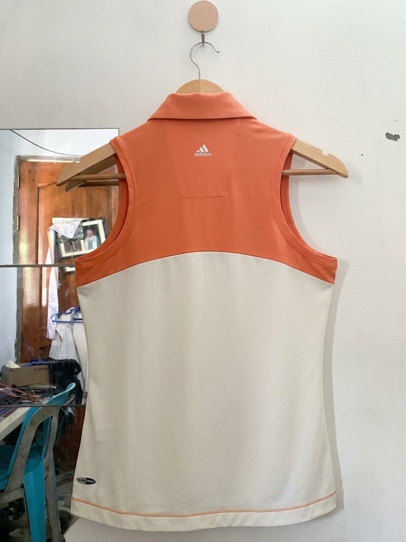 ADDIDAS SANDO WITH BUTONES (Category: Activewear) located in Naga. Submitted by justin472 (Listing ID 1463112542, Image 2). Description: .