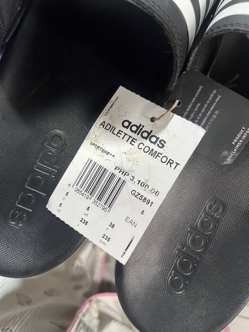 Adidas Adilette Comfort (Category: Flats & Sandals) located in Bacoor. Submitted by tabbylina (Listing ID 1462904940, Image 2). Description: Original, brand new and never worn. .