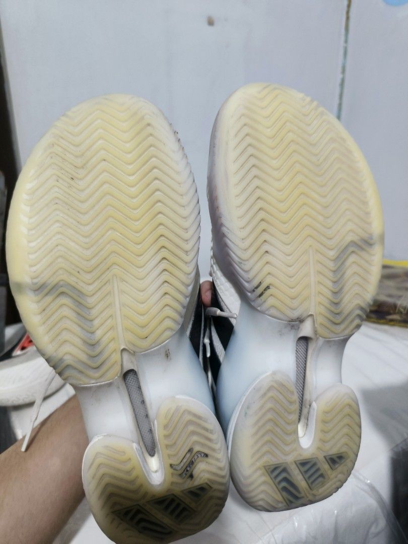 Adidas Barricade 14 (Category: Sneakers) located in Cavite. Submitted by chappsu3y (Listing ID 1463086716, Image 2). Description: For sale only Adidas Barricade 14 Bought from Adidas Ayala Malls SRP 11k+ Signs of usage Great for Pickleball and Tennis No Original box but comes with replacement box Needs Deep cleaning Cavite Area Lalamove/Meetu.