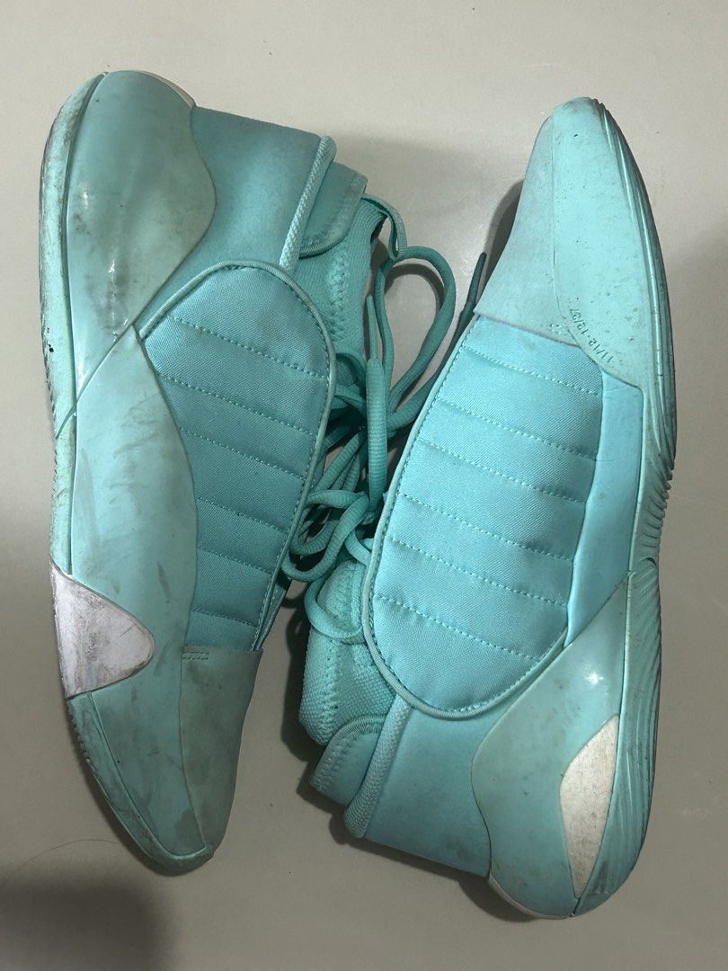 Adidas Harden Vol. 1 Aqua (Category: Sneakers) located in San Mateo. Submitted by christian011 (Listing ID 1462895245, Image 2). Description: - Adidas Harden Vol. 1 basketball shoes - Color: Aqua - Condition: Used, with visible wear on soles and toe box - Laces: Intact - Features: Excellent grip, suitable for basketball or casual wear Size 10 issue dirty natambak lang po kaya madumi used 5x pampasok.