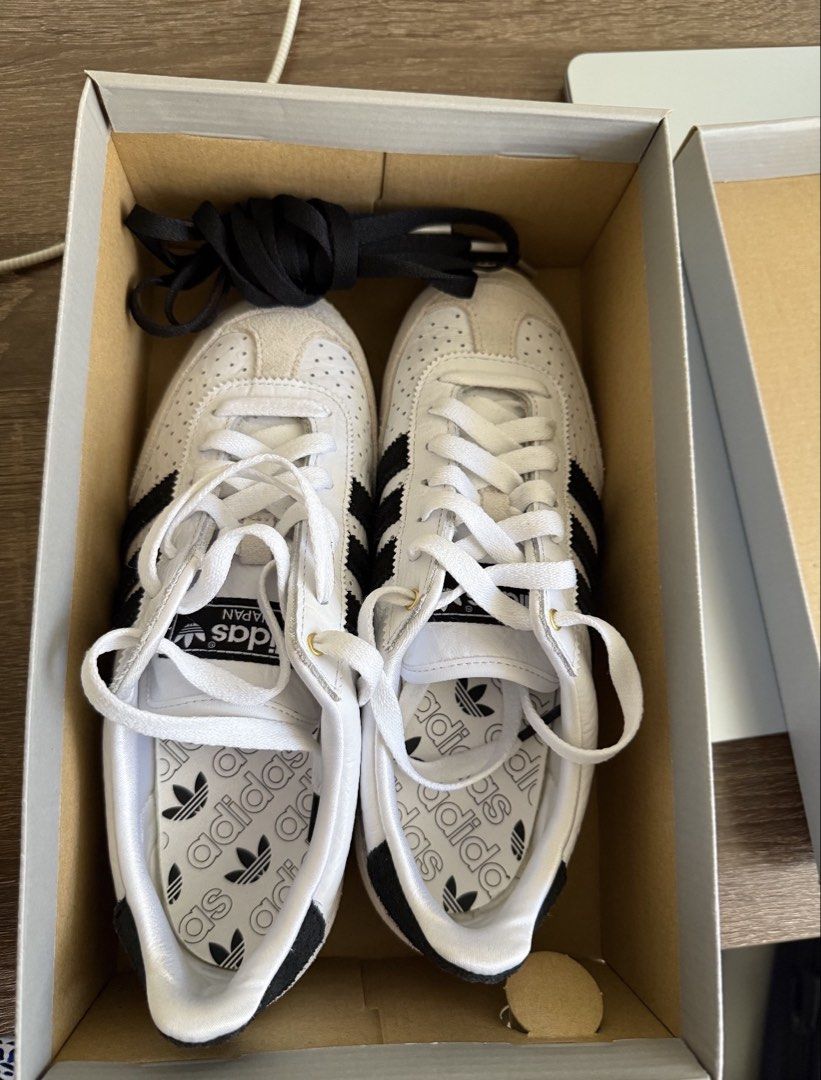 Adidas Japan (Category: Sneakers) located in Manila. Submitted by prettygiya (Listing ID 1463058039, Image 2). Description: fits 37-38 with extra black lace with box bought from Japan NO LOWBALL PLS.