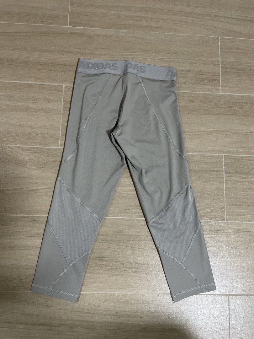 Adidas leggings (Category: Activewear) located in Makati City. Submitted by kimb12 (Listing ID 1462931510, Image 2). Description: .