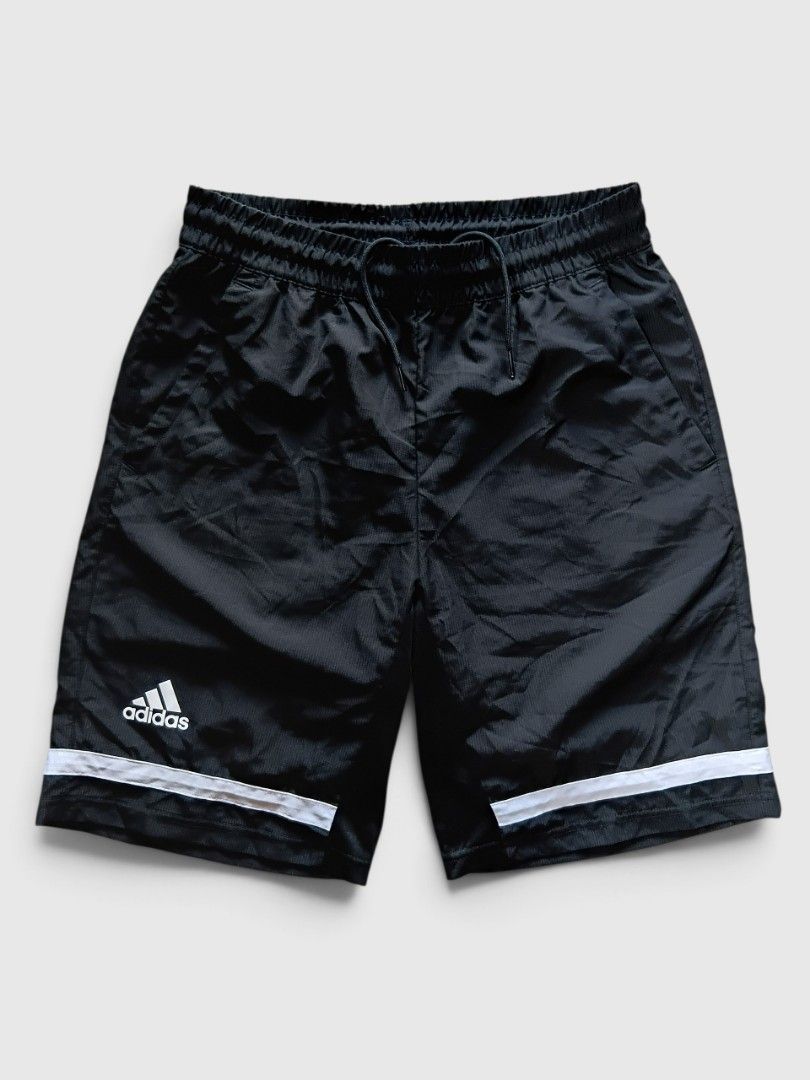 Adidas primegreen aeroready (Category: Shorts) located in Malasiqui. Submitted by v.hype (Listing ID 1463002889, Image 1). Description: Adidas primegreen aeroready size : meduim on tag dimension: 30-32w 20L as new price : 800 pesos+ ship.